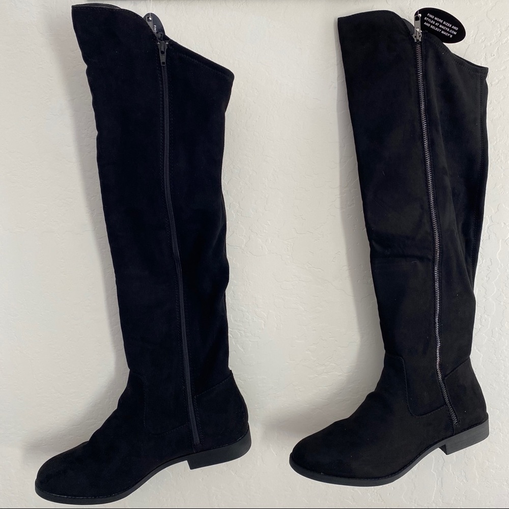 BRAND NEW! Black knee high Hadleyy boots